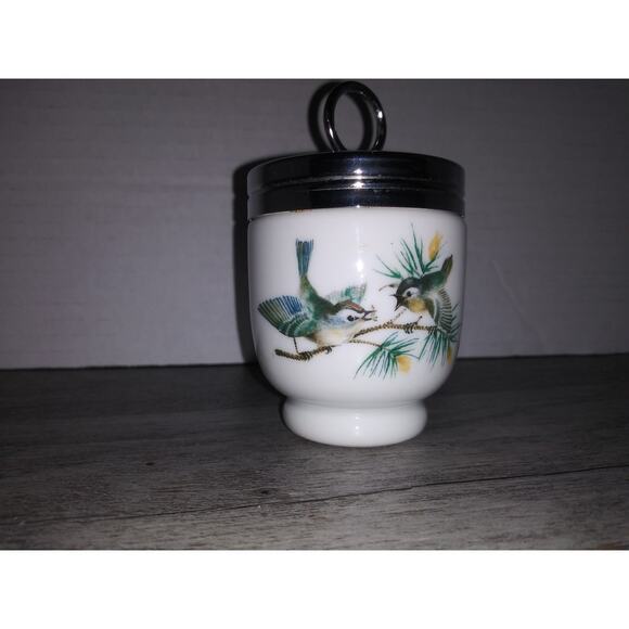 Vintage Royal Worcester Egg Coddler Birds Fine Porcelain Made in England - Picture 1 of 5